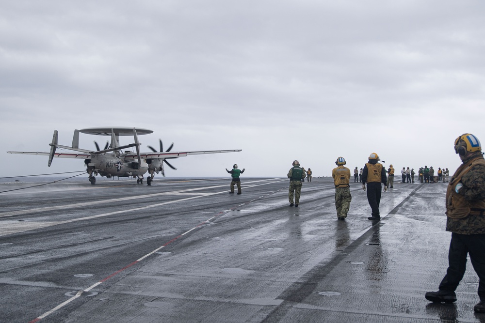 USS Ronald Reagan (CVN 76) conducts flight operations