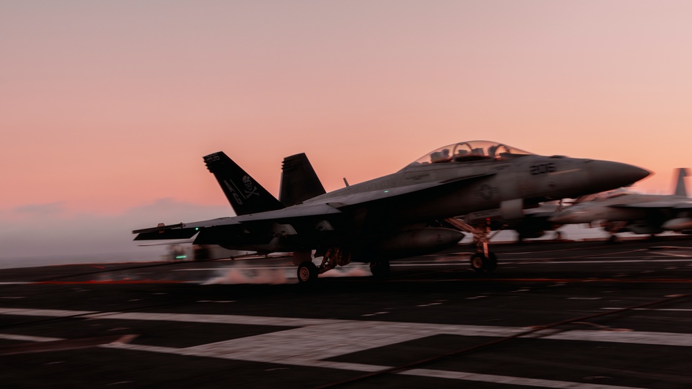 George Washington Conducts Sunset Flight Operations