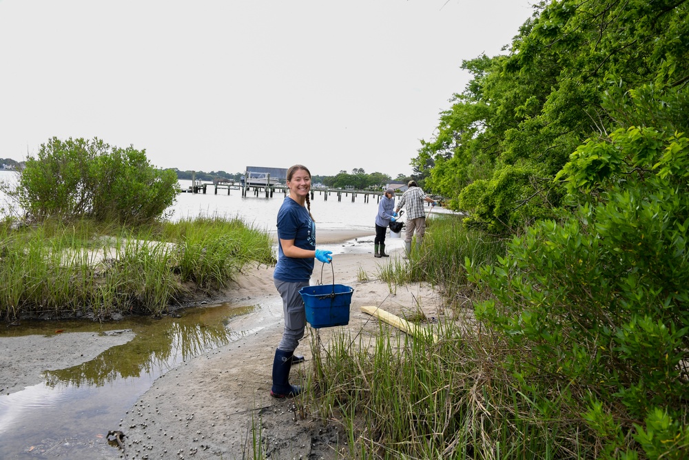 NAVFAC Atlantic Champions Chesapeake Bay Preservation at Lafayette River Annex Cleanup