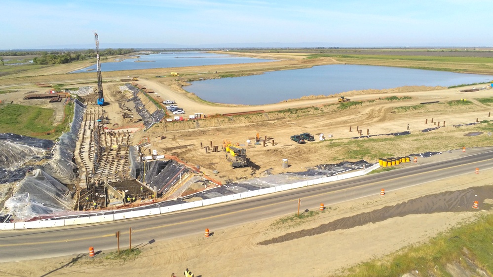 DVIDS - Images - Sacramento Weir Widening Project [Image 3 of 7]