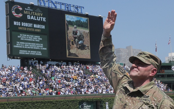 Combat veteran honored by Chicago Cubs during military salute