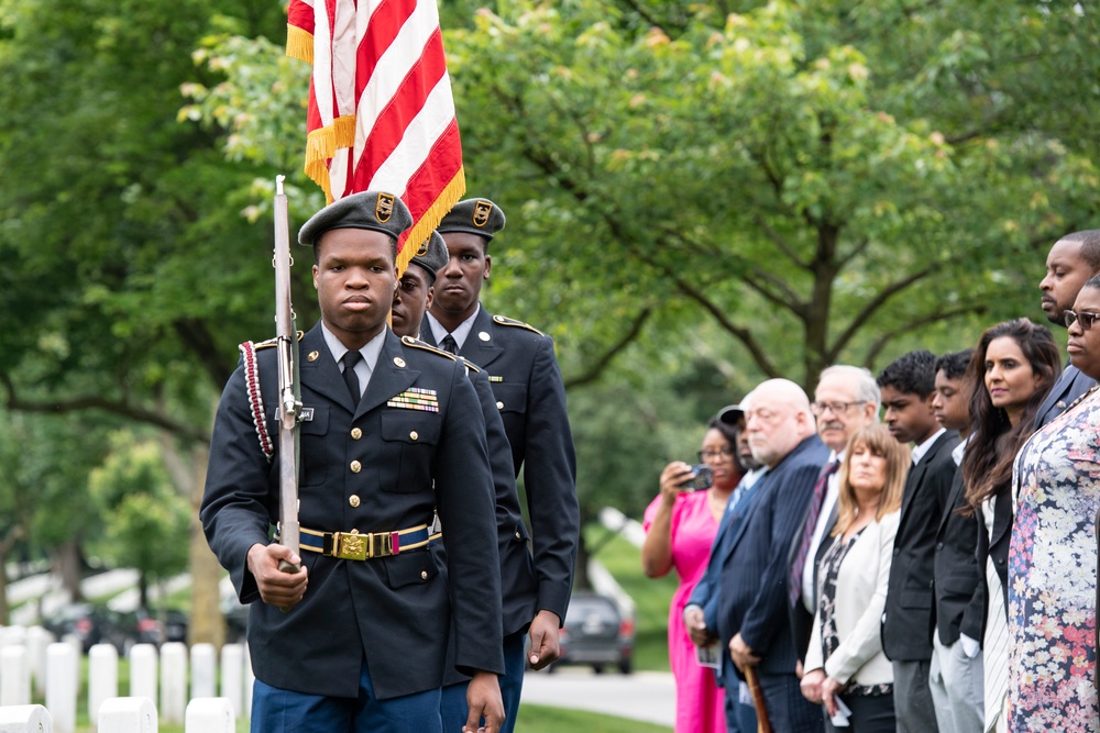 A Remembrance Service is Held for Silver Star Recipient U.S. Army Spc. 5 Calvin Bouknight in Section 38