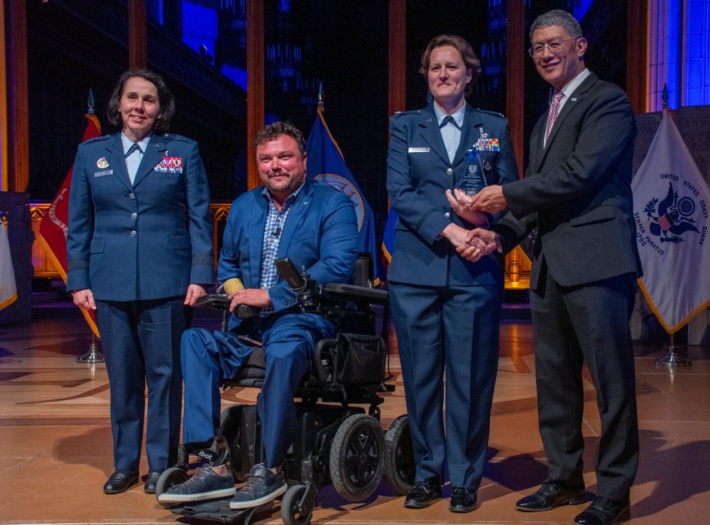 Heroes of Military Medicine Honored for Providing Exceptional Care