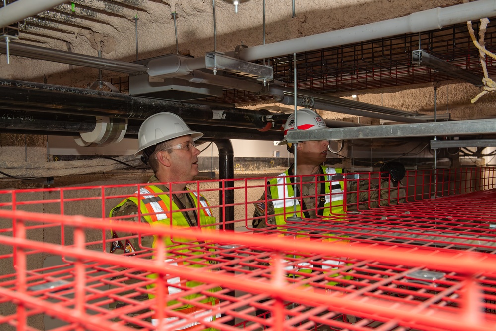 Lt. Gen. Schiess visits CSOF, NSDC