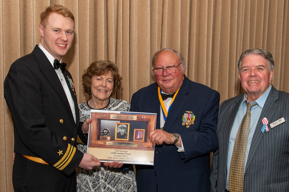 Bremerton-Olympic Peninsula Navy League Hosts Armed Forces Day Gala