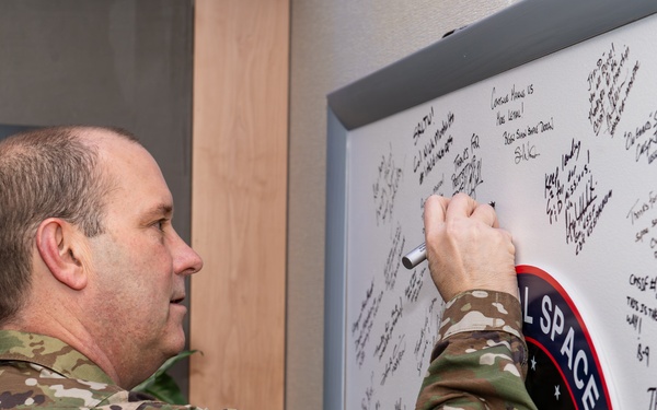 Lt. Gen. Schiess visits CSOF, NSDC
