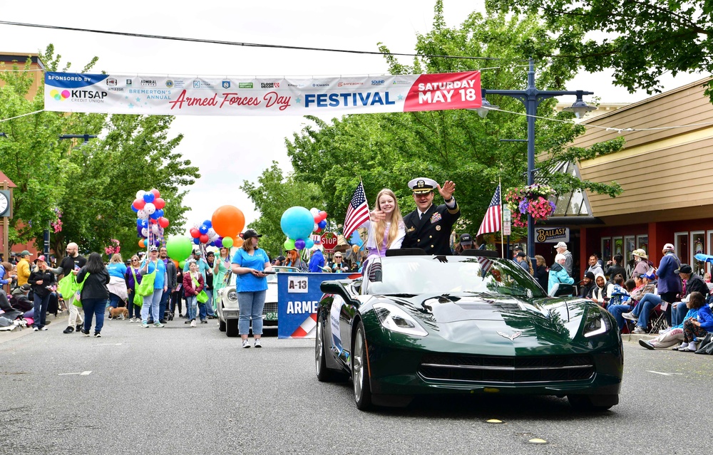 77th Bremerton Armed Forces Day Parade