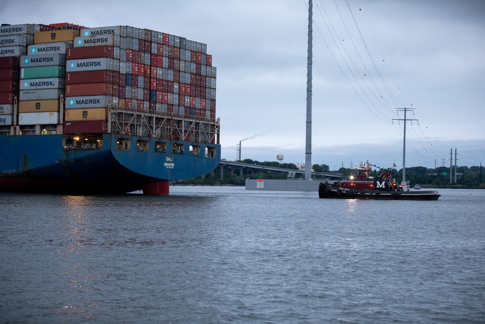 M/V DALI Refloat and Transit