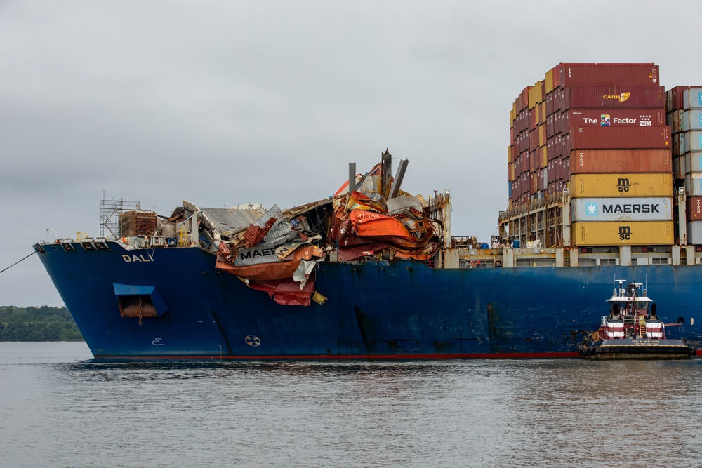 M/V DALI Refloat and Transit