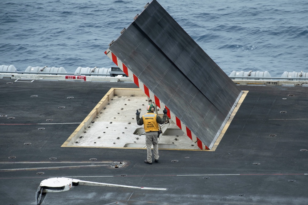 Abraham Lincoln conducts flight operations