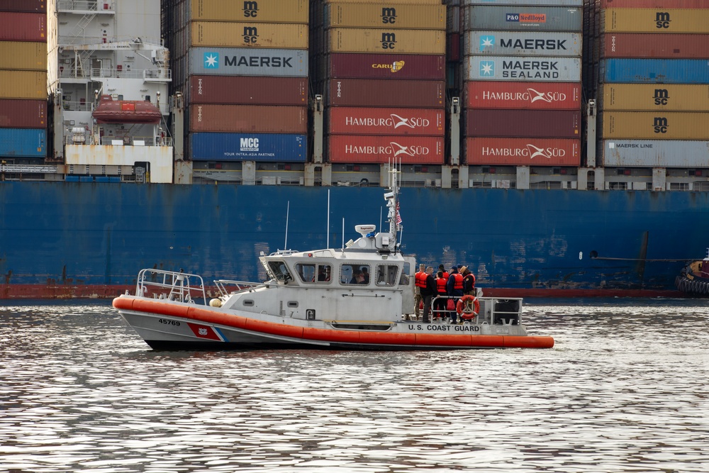 M/V DALI Refloat and Transit