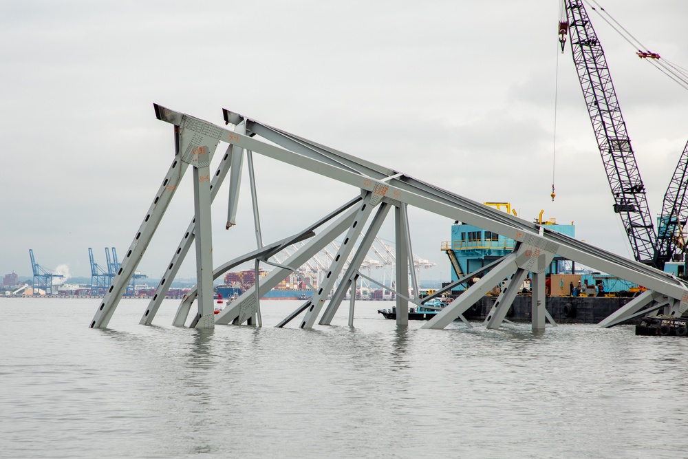 M/V DALI Refloat and Transit