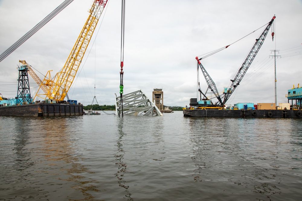 M/V DALI Refloat and Transit