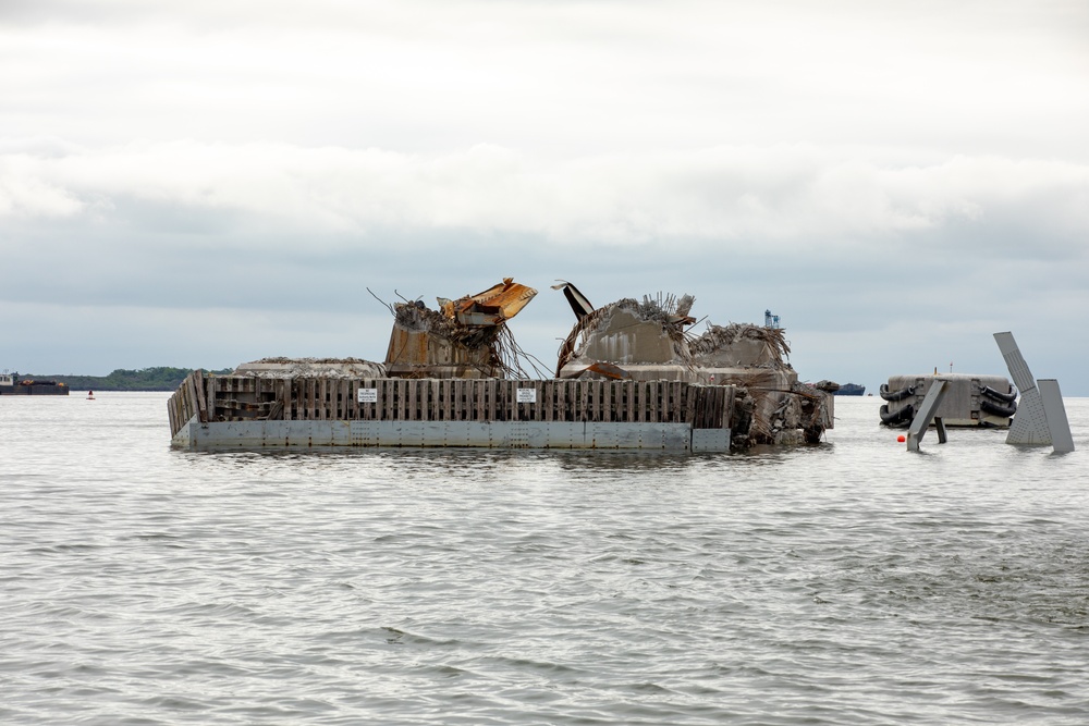 M/V DALI Refloat and Transit