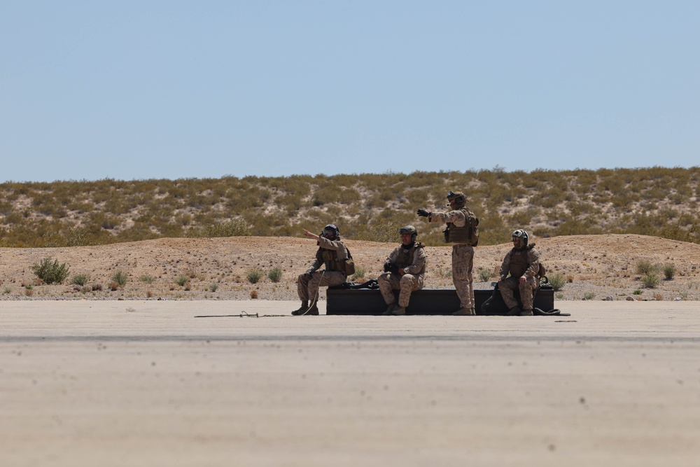 Marines with 1st Distribution Support Battalion Provide Helicopter Support Team Support in LZ Sandhill