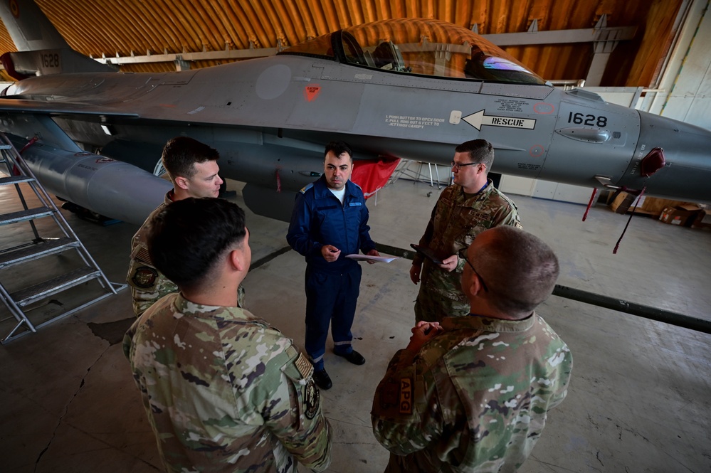 31st Fighter Wing Supports Romanian Air Force Allies