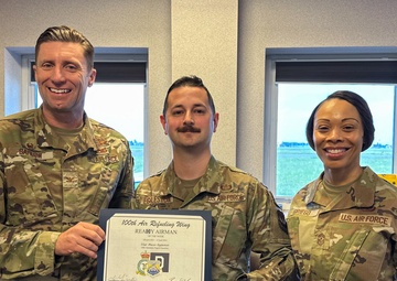ReaDy Airman of the Week: 100th OSS Airman recognized