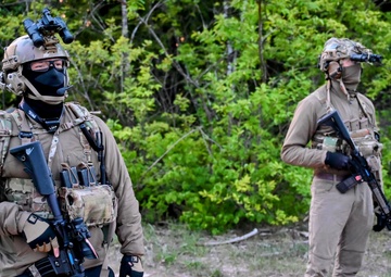 57th Rescue Squadron Airmen simulate OPFOR