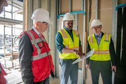 Army housing construction spotlighted during Ambassador’s Vicenza visit