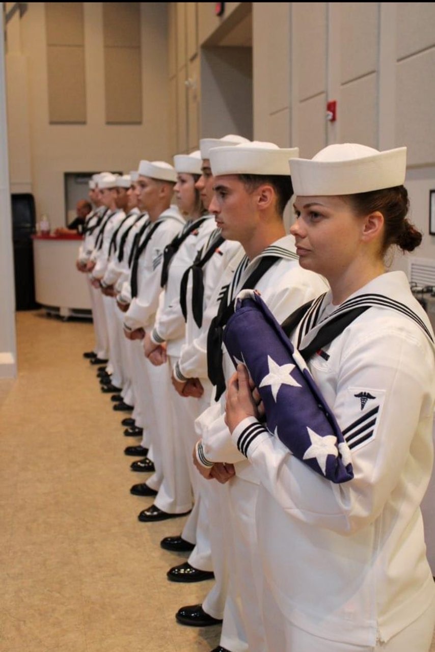 Cherry Point Sailors Honor Veterans at Community Celebration