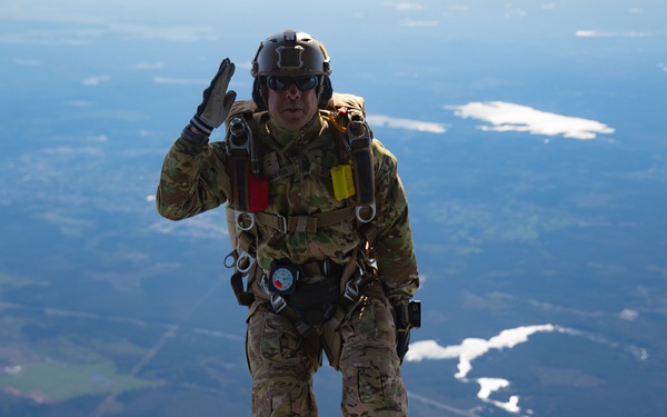 5th Quartermaster TADC executes MFF jump at Swift Response 24