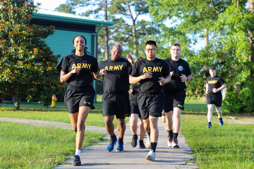Hellraisers host physical fitness competition