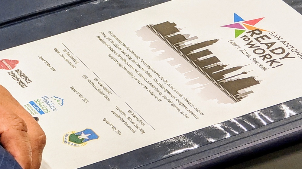 JBSA leadership signs MOU with San Antonio leaders