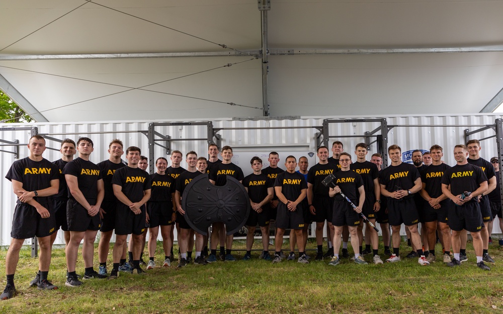 Cadet Troop Leadership Physical Training with 10th Mountain Division Command Team