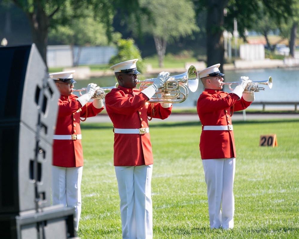 DVIDS - Images - USMC Silent Drill Platoon & Drum and Bugle Corps at ...