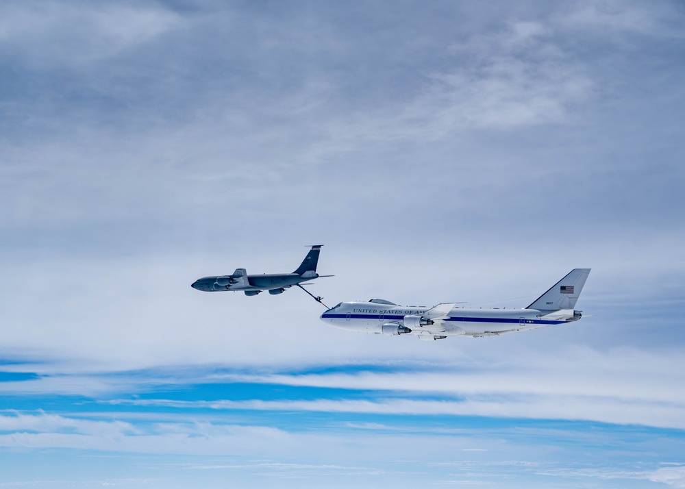 126th Air Refueling squadron refuels E-4B Nightwatch