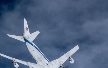 126th Air Refueling squadron refuels E-4B Nightwatch