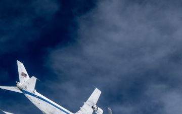 126th Air Refueling squadron refuels E-4B Nightwatch