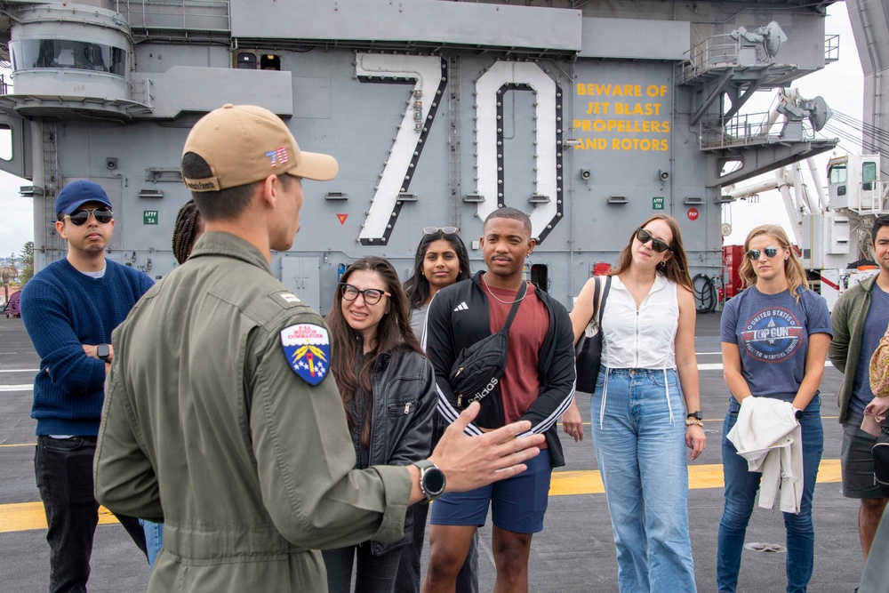 Members of Association of Veterans at Anderson tour Nimitz-class aircraft carrier USS Carl Vinson (CVN 70)