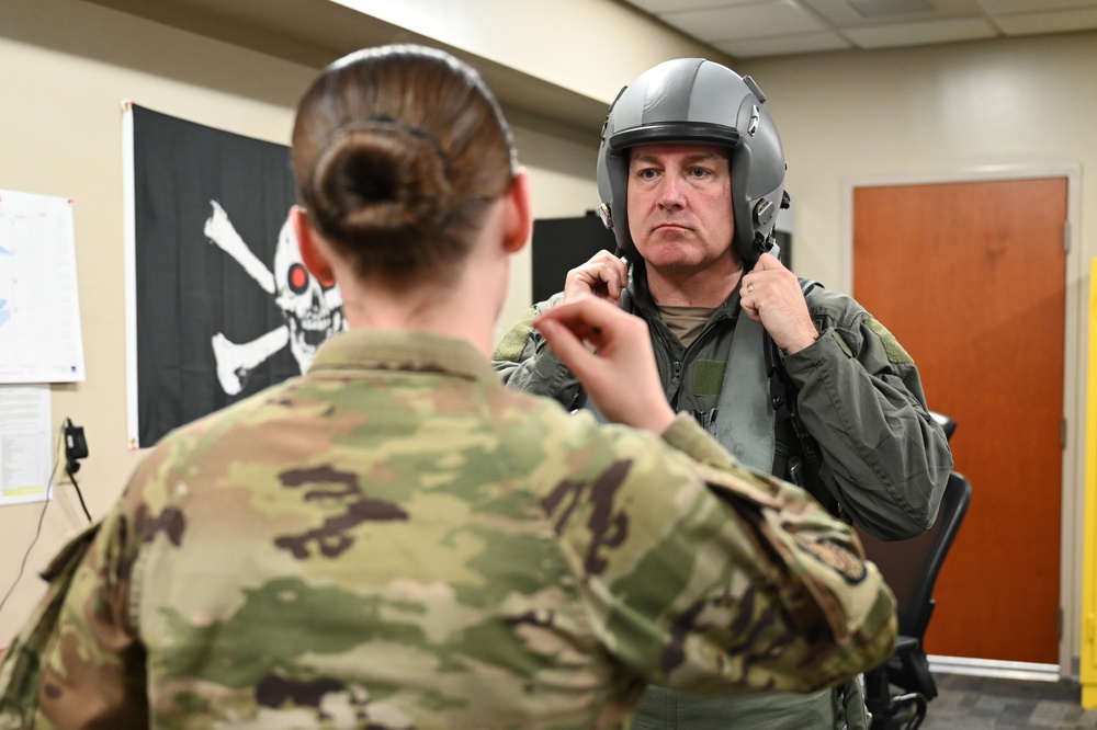 ACC leaders visit command’s only operational test and evaluation wing