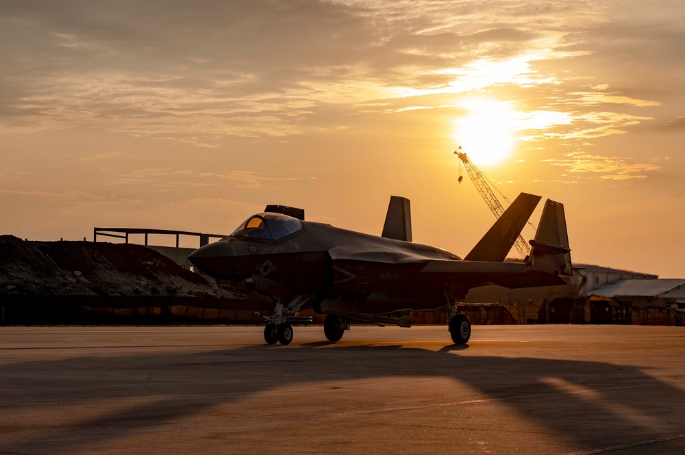 Fighters from Tyndall fly for Checkered Flag
