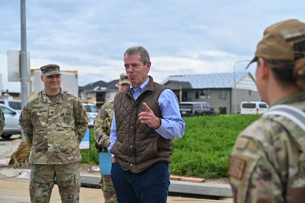 Nebraska Governor and Adjutant General visit Nebraska National Guard traffic control points