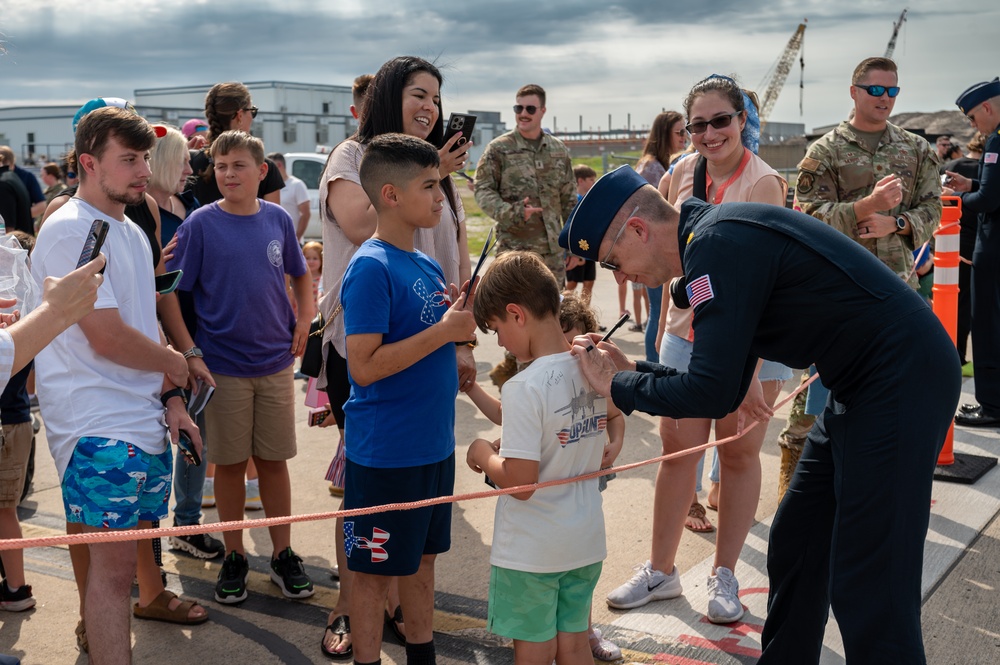 Tyndall Air Force Base hosts Thunderbirds meet-and-greet