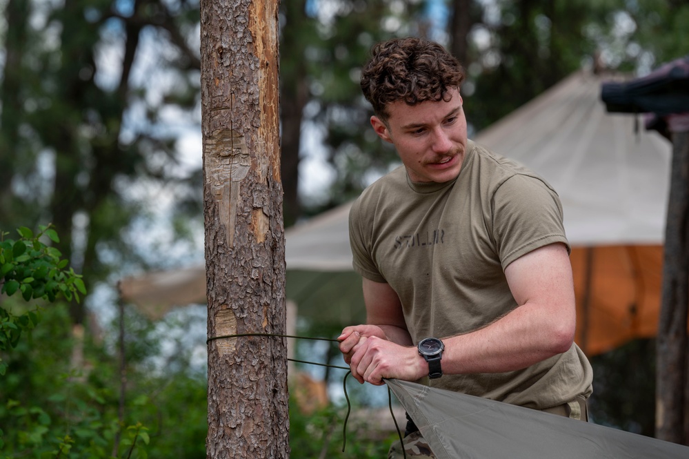 Survival, Evasion, Resistance, and Escape pre-team training exercise