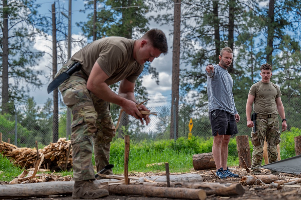 Survival, Evasion, Resistance, and Escape pre-team training exercise