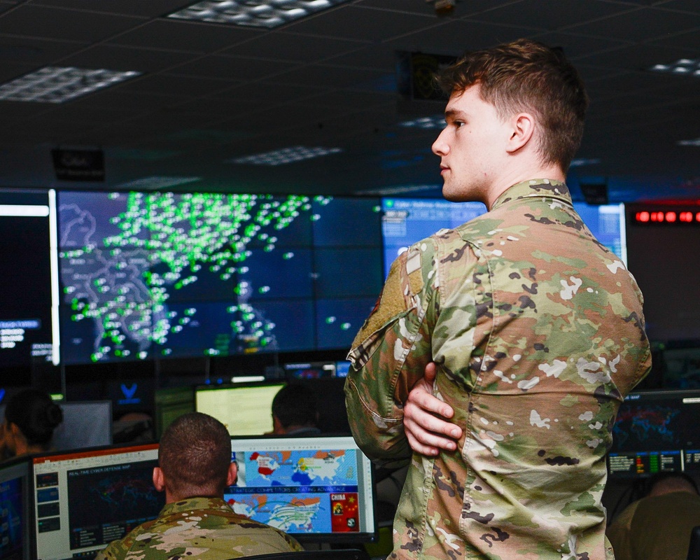 16th Air Force Airmen perform Command and Control