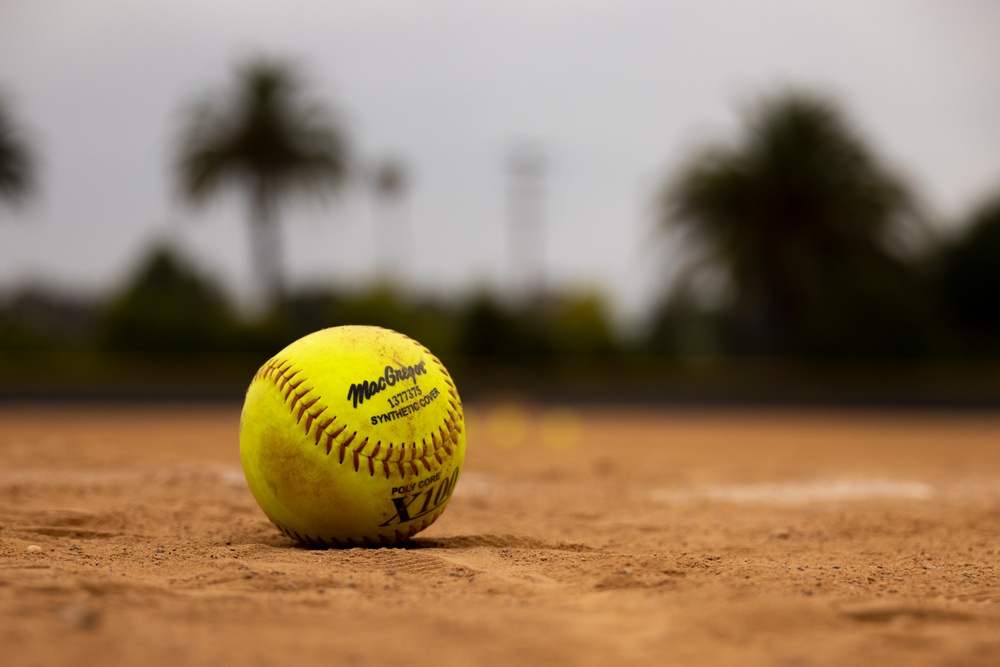 MCAS Miramar Hosts Homerun Derby Fundraiser