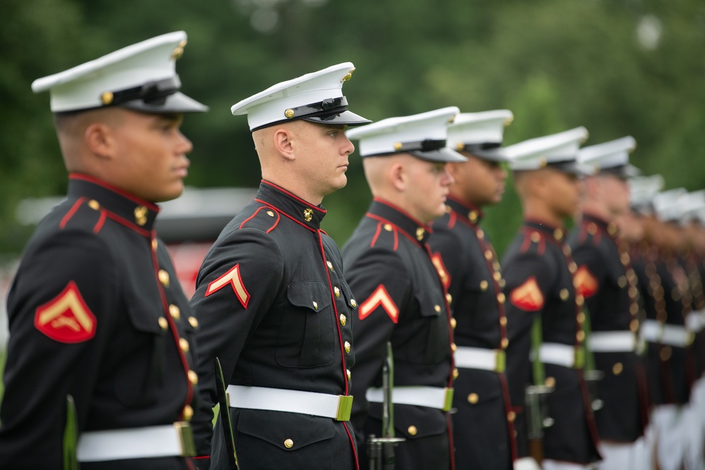 Marine Corps Mounted Color Guard East Coast Tour