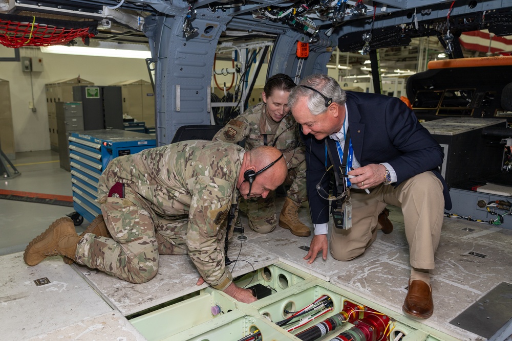 New York Air National Guard visits Sikorsky Aircraft Headquarters