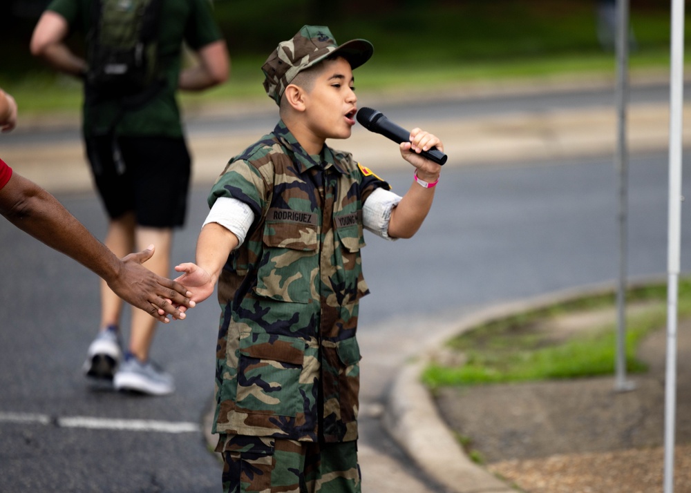 Runners conquer Hospital Hill during 17th Annual Marine Corps Historic Half