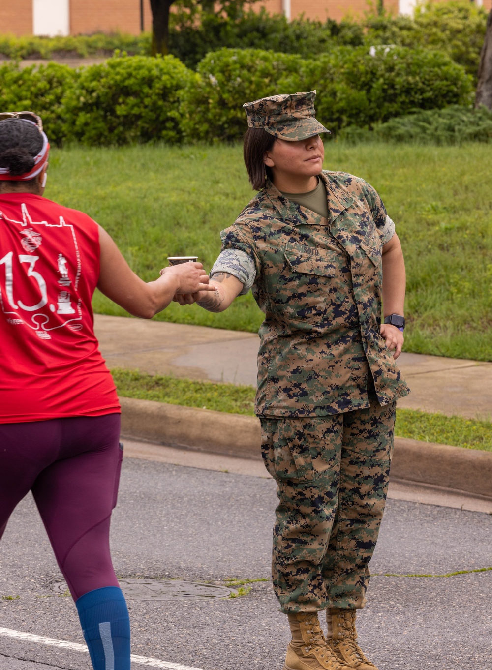 Runners conquer Hospital Hill during 17th Annual Marine Corps Historic Half