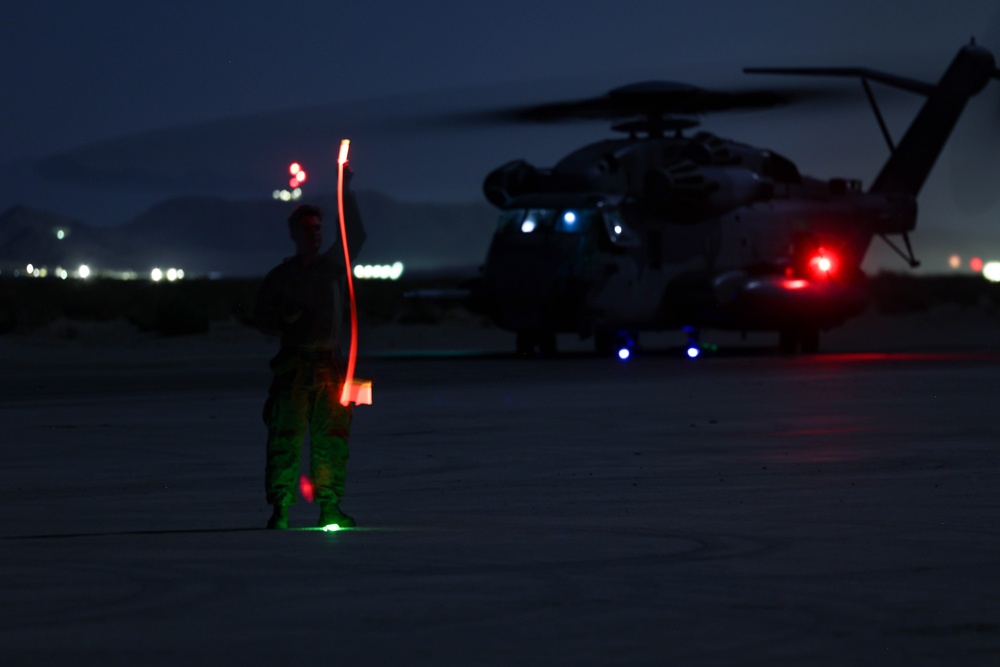 Marines with 1st Distribution Support Battalion Conduct HST Operations