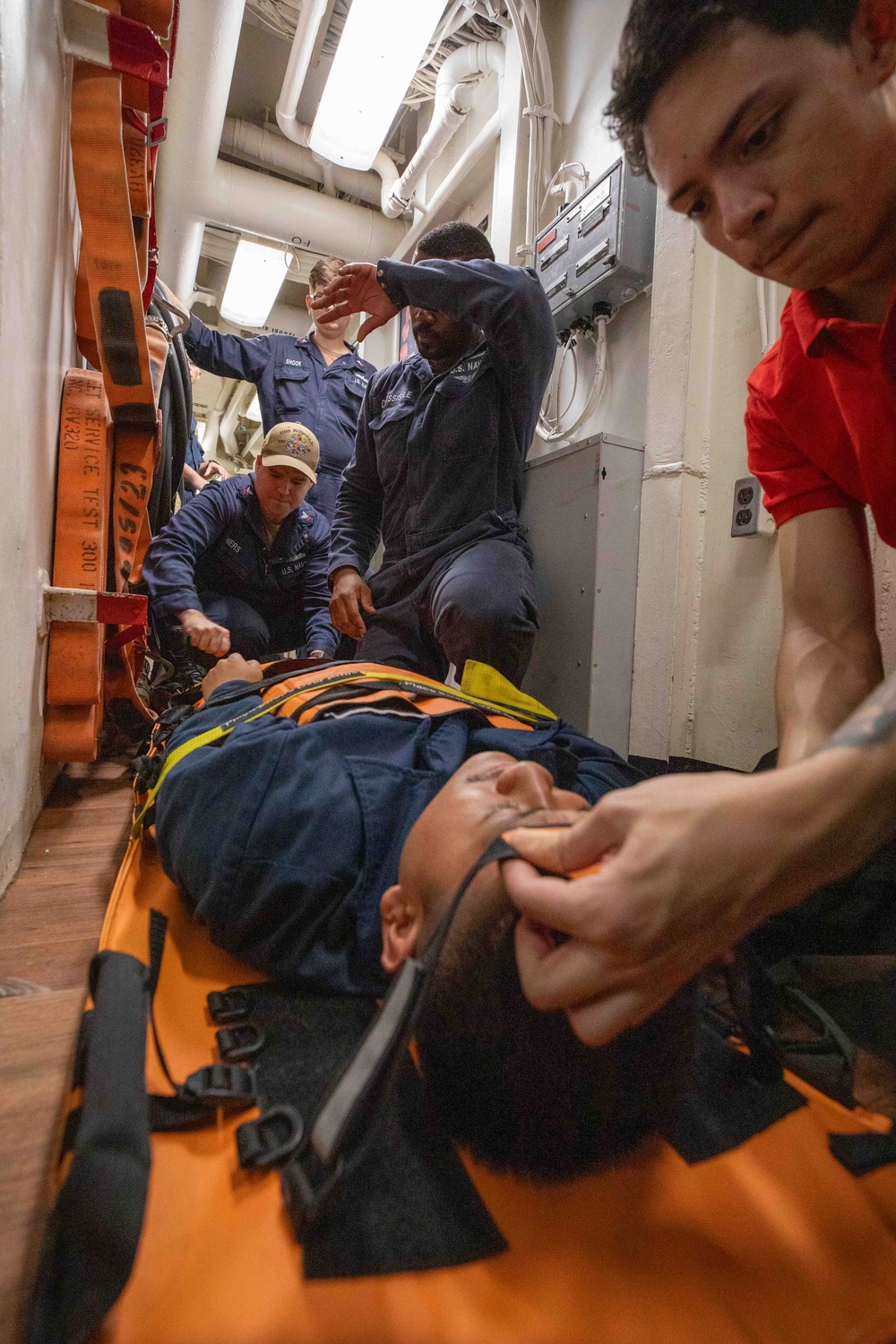 USS Russell (DDG 59) conducts medical training drills