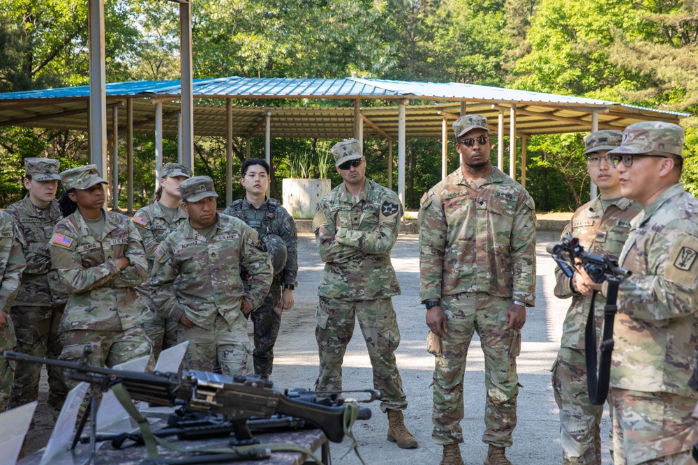 ROK-U.S. Combined Firearm Familiarization Training