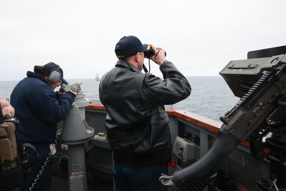 USS Michael Murphy conducts live fire exercise