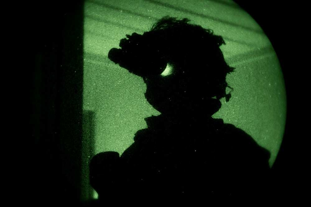 BLT 1/5 Conducts Raid Exercise at Twentynine Palms